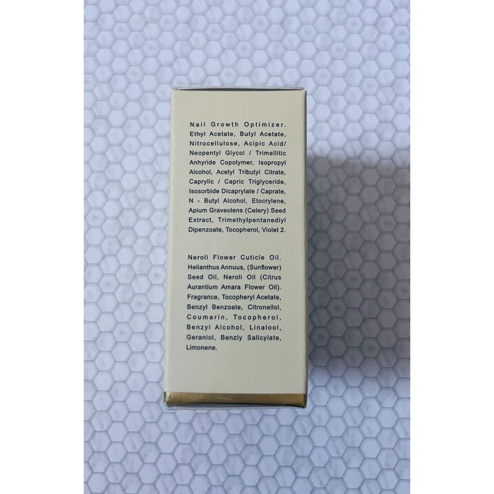 NEW | Adesse Age Defying Nail Treatment - Picture 3 of 5